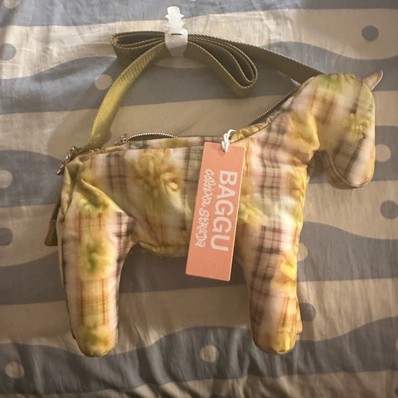 Collina Strada Horse Bag NWT - Picture 2 of 2